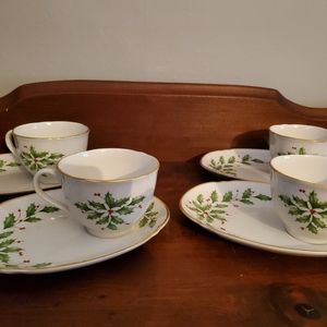 Lenox holiday dishes